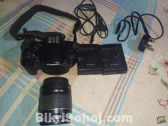 Canon 1300D dslr Camera